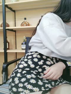 凡妮莎用玩具自我愉悦之旅